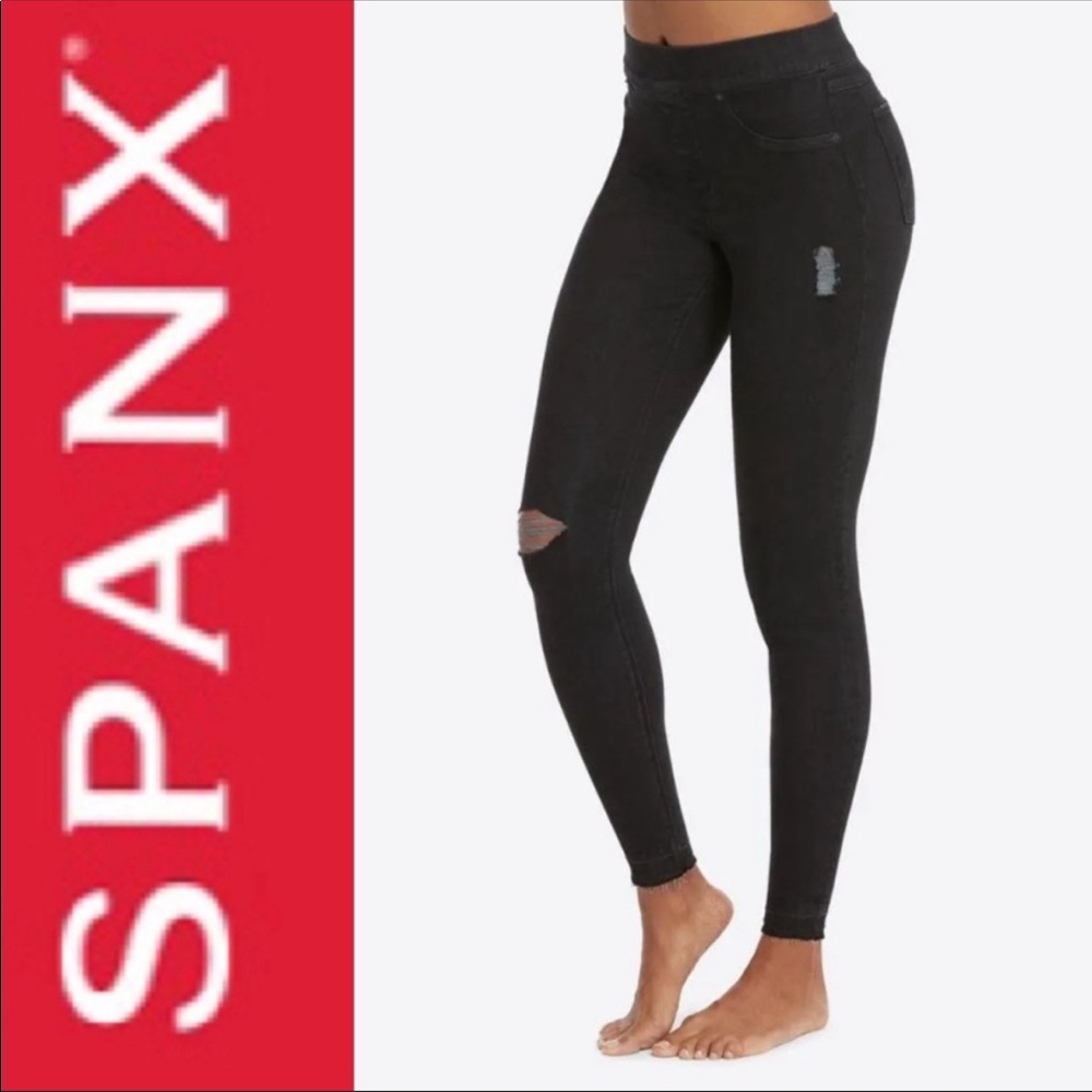 NWOT SPANX Distressed Ankle Skinny Jeans 20213R Vintage Black Size XS
